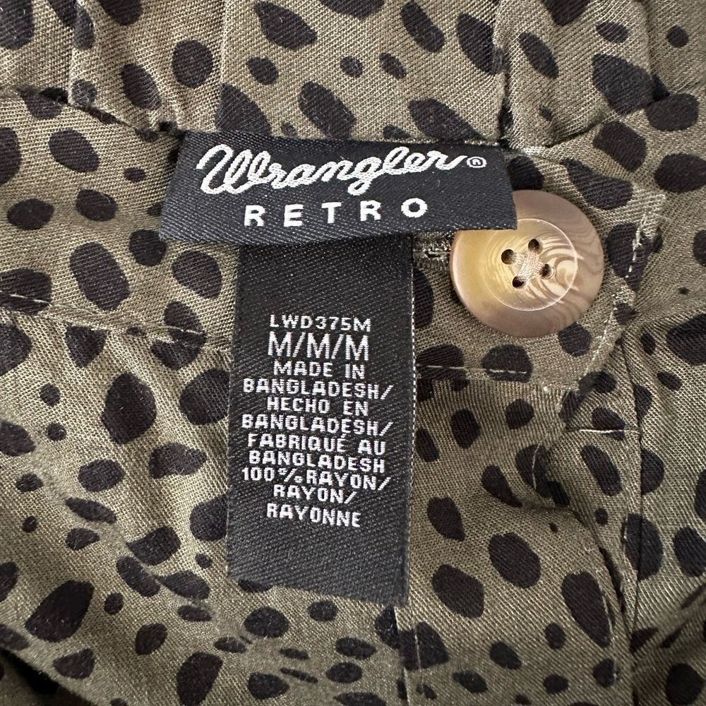Wrangler Retro Cheetah Pattern Button Up Dress Of… - image 6